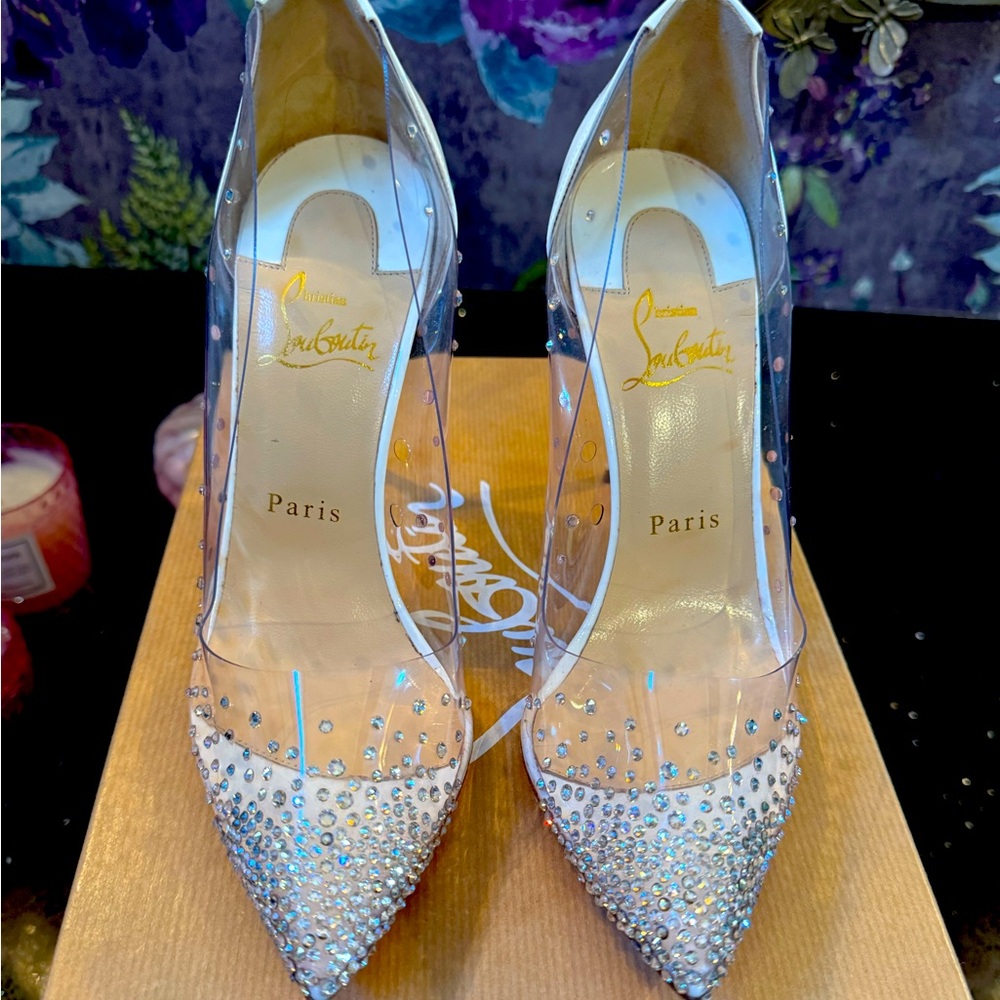 RARE & GORGEOUS Christian Louboutin Degrastrass PVC 100PVC/Patent